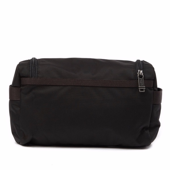 Tumi Messenger Bag / Tumi Travel Kit Duo! - Picture 7 of 8